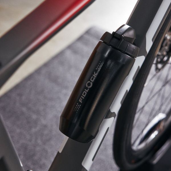 Фляга FIDLOCK TWIST 590 with FL logo, black SET (connector + BIKE base)Фляга FIDLOCK TWIST 590 with FL logo, black SET (connector + BIKE base) фото